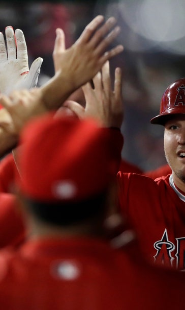 Trout's 40th homer, 4 hits propel Angels past White Sox 8-7